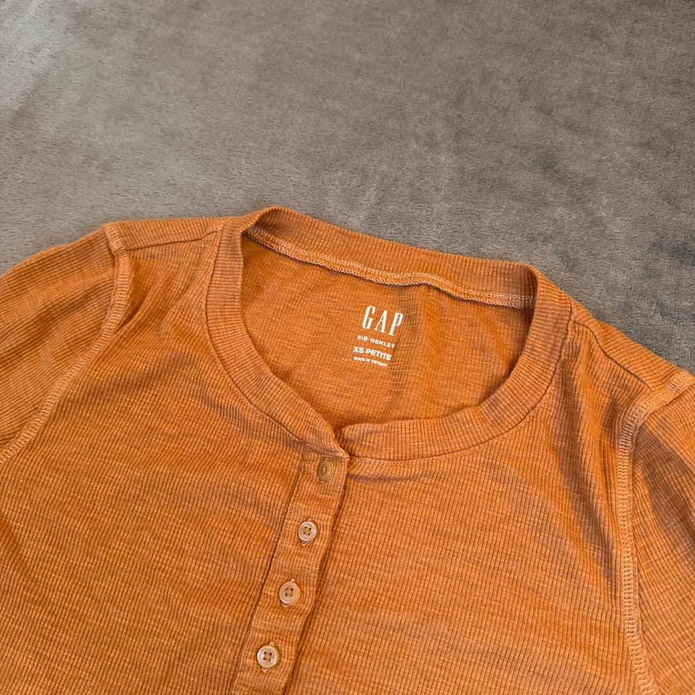 Gap Rib Henley Shirt Womens‎ Extra Small Petite Brown Long Sleeve Ribbed